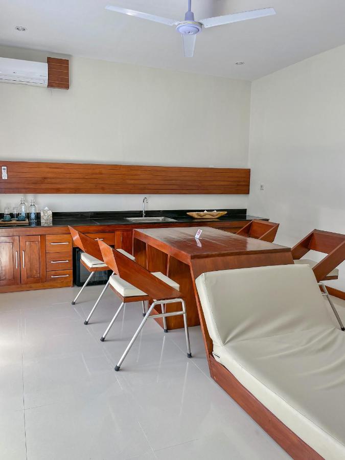 Taj Maza Sunset Villas Gili Trawangan Luaran gambar